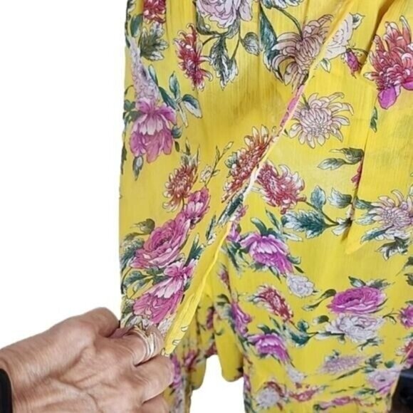 Band of Gypsies Dress Midi Hi-Low Yellow Floral Faux Wrap Lined Flowy Women's XS - Picture 3 of 7